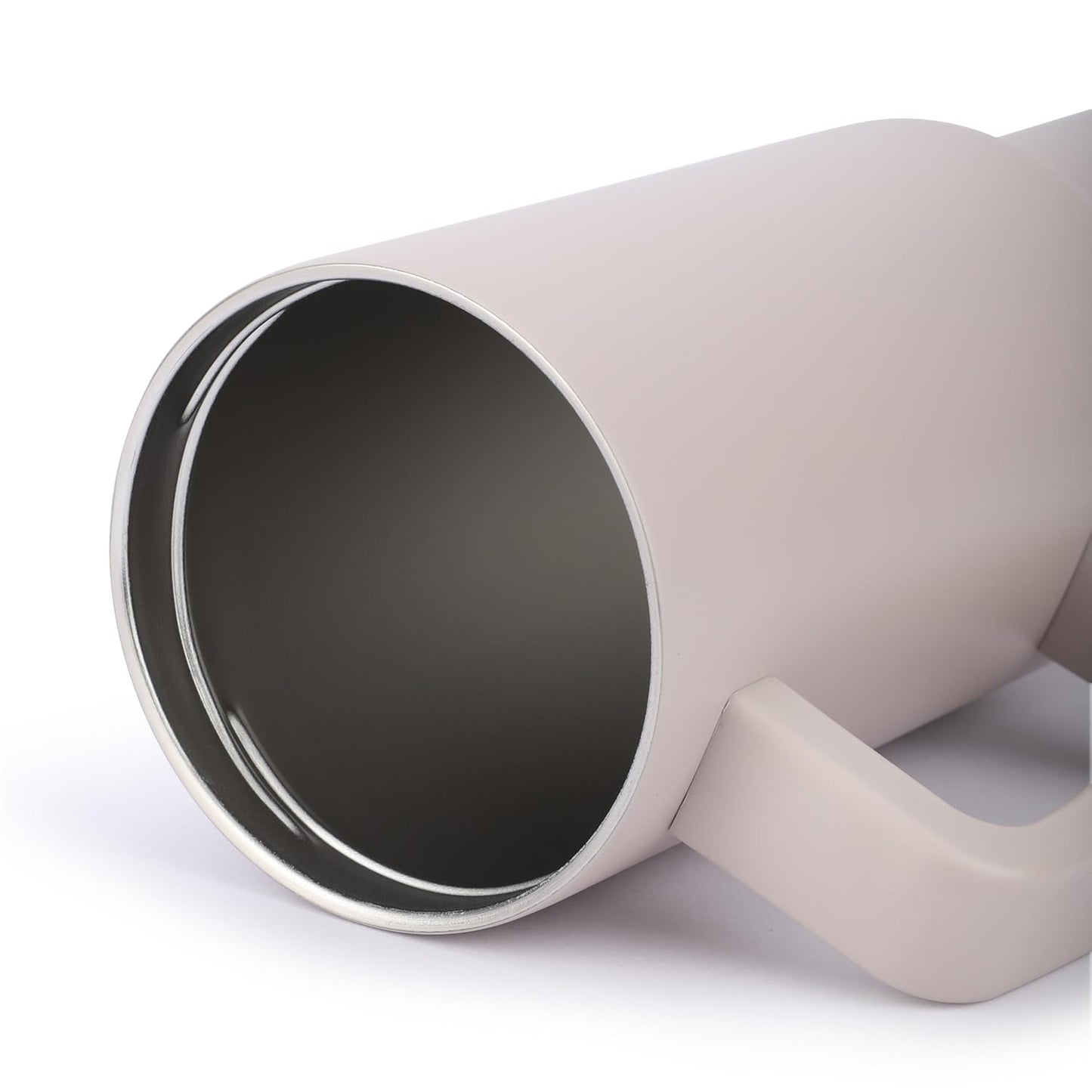 Stanley Tumbler with Straw At Just 499/-